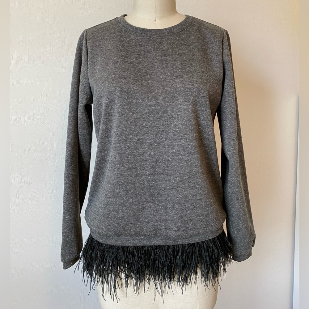 MADISON MARCUS Crew Neck Sweatshirt With Feathers